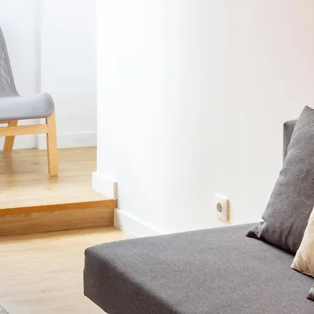 Serafina 1st Floor 2br With Swimingpool 公寓