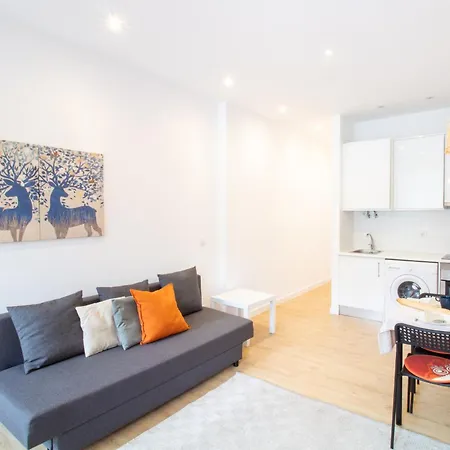 Serafina 1st Floor 2br With Swimingpool *