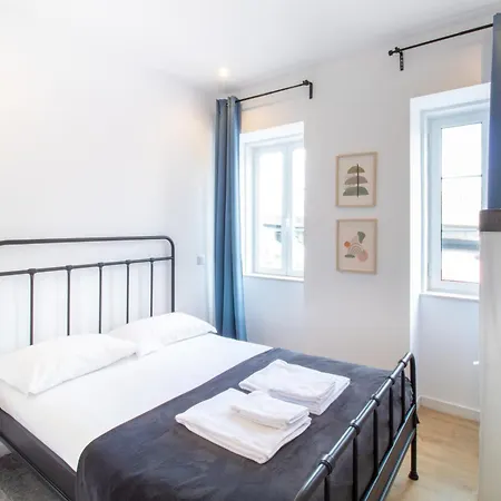 Serafina 1st Floor 2br With Swimingpool 公寓 *